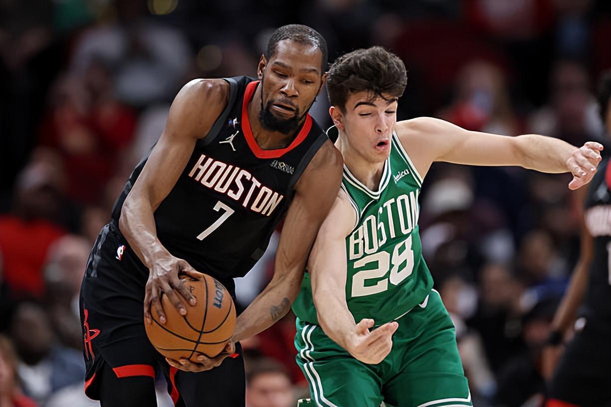 乐鱼体育-火箭全队的进攻都一片混乱，连杜兰特的手感都出现了明显的下滑？